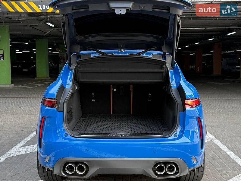 Внедорожник / Кроссовер Jaguar F-Pace 2022 в Киеве