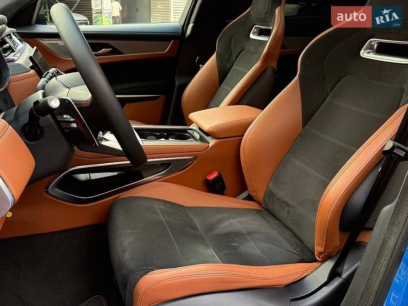 Внедорожник / Кроссовер Jaguar F-Pace 2022 в Киеве