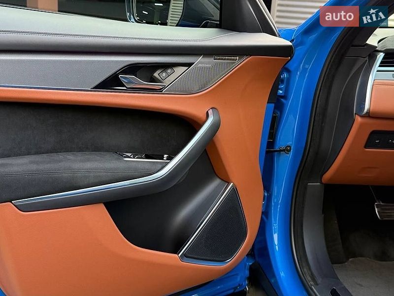 Внедорожник / Кроссовер Jaguar F-Pace 2022 в Киеве