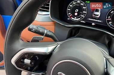 Внедорожник / Кроссовер Jaguar F-Pace 2022 в Киеве