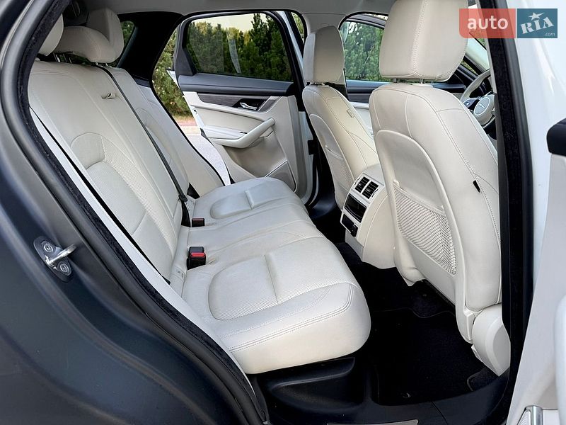 Позашляховик / Кросовер Jaguar F-Pace 2022 в Києві фото 45 Позашляховик / Кросовер Jaguar F-Pace 2022 в Києві