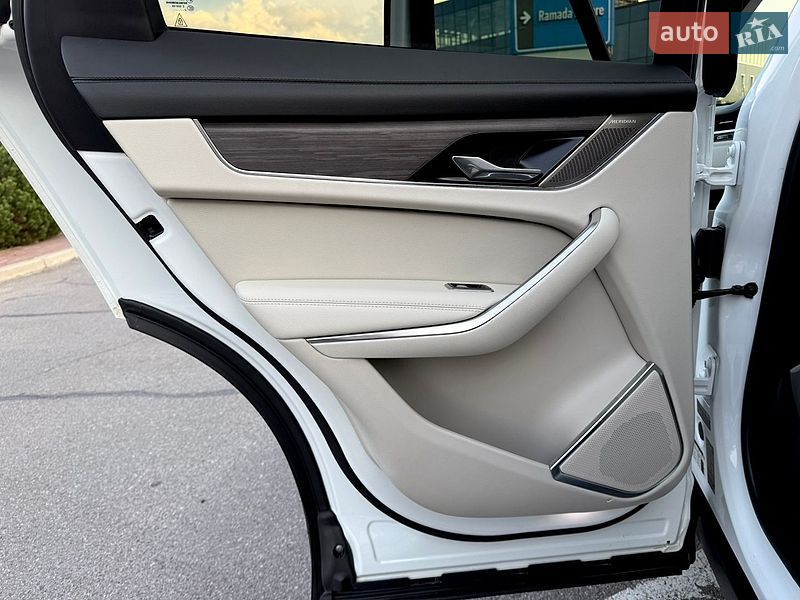 Позашляховик / Кросовер Jaguar F-Pace 2022 в Києві фото 49 Позашляховик / Кросовер Jaguar F-Pace 2022 в Києві