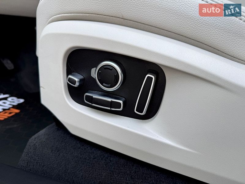 Позашляховик / Кросовер Jaguar F-Pace 2022 в Києві фото 64 Позашляховик / Кросовер Jaguar F-Pace 2022 в Києві