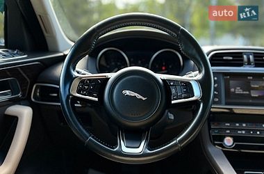 Внедорожник / Кроссовер Jaguar F-Pace 2017 в Львове фото 10 Внедорожник / Кроссовер Jaguar F-Pace 2017 в Львове