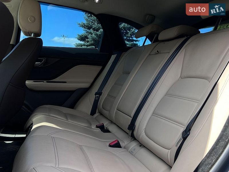 Внедорожник / Кроссовер Jaguar F-Pace 2017 в Львове фото 21 Внедорожник / Кроссовер Jaguar F-Pace 2017 в Львове