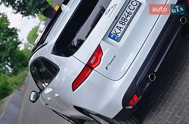 Позашляховик / Кросовер Jaguar F-Pace 2016 в Києві