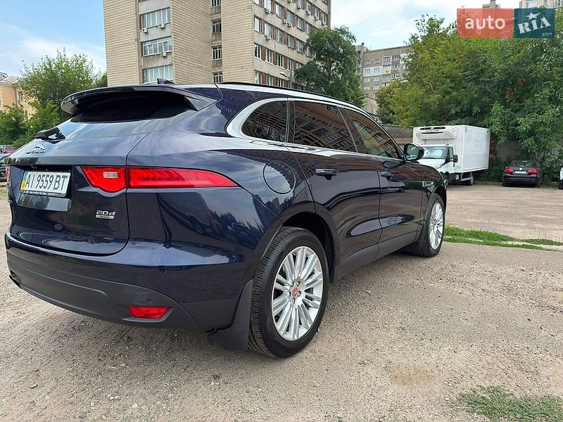 Позашляховик / Кросовер Jaguar F-Pace 2016 в Києві