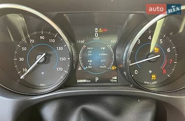Внедорожник / Кроссовер Jaguar F-Pace 2016 в Киеве