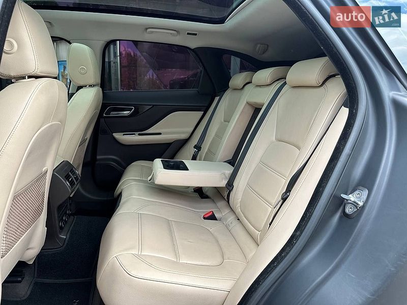 Внедорожник / Кроссовер Jaguar F-Pace 2016 в Киеве фото 12 Внедорожник / Кроссовер Jaguar F-Pace 2016 в Киеве