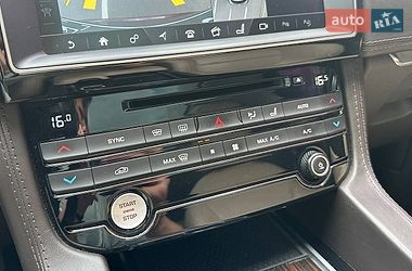 Внедорожник / Кроссовер Jaguar F-Pace 2016 в Киеве фото 22 Внедорожник / Кроссовер Jaguar F-Pace 2016 в Киеве
