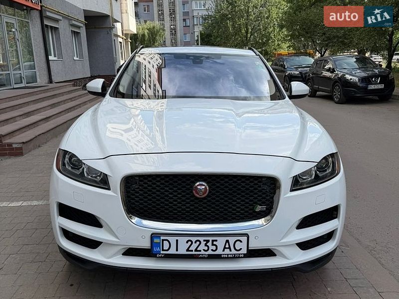 Jaguar F-Pace 2017