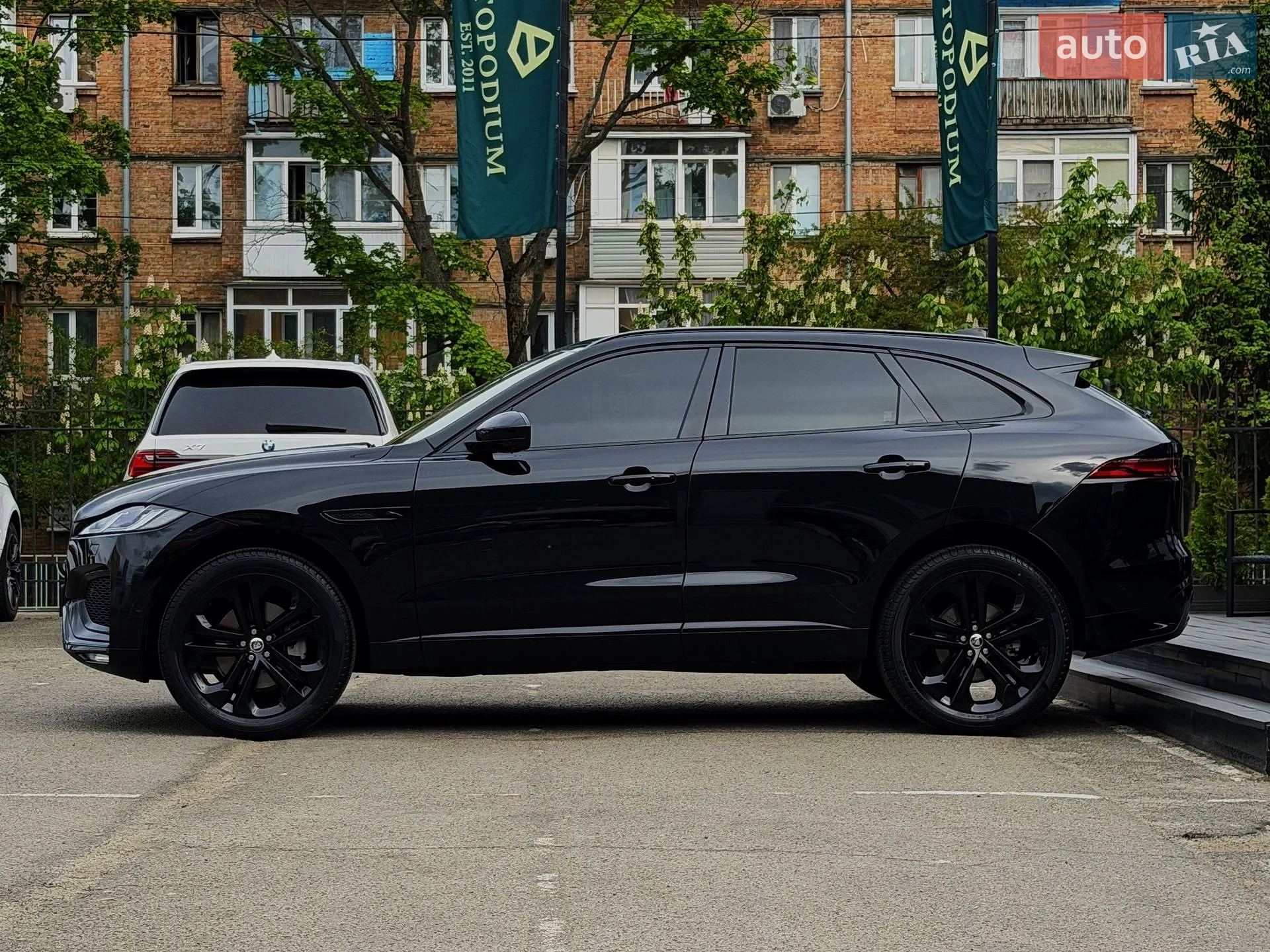 2023 Jaguar F-Pace - мініатюра 14
