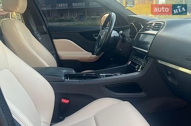 Позашляховик / Кросовер Jaguar F-Pace 2019 в Києві
