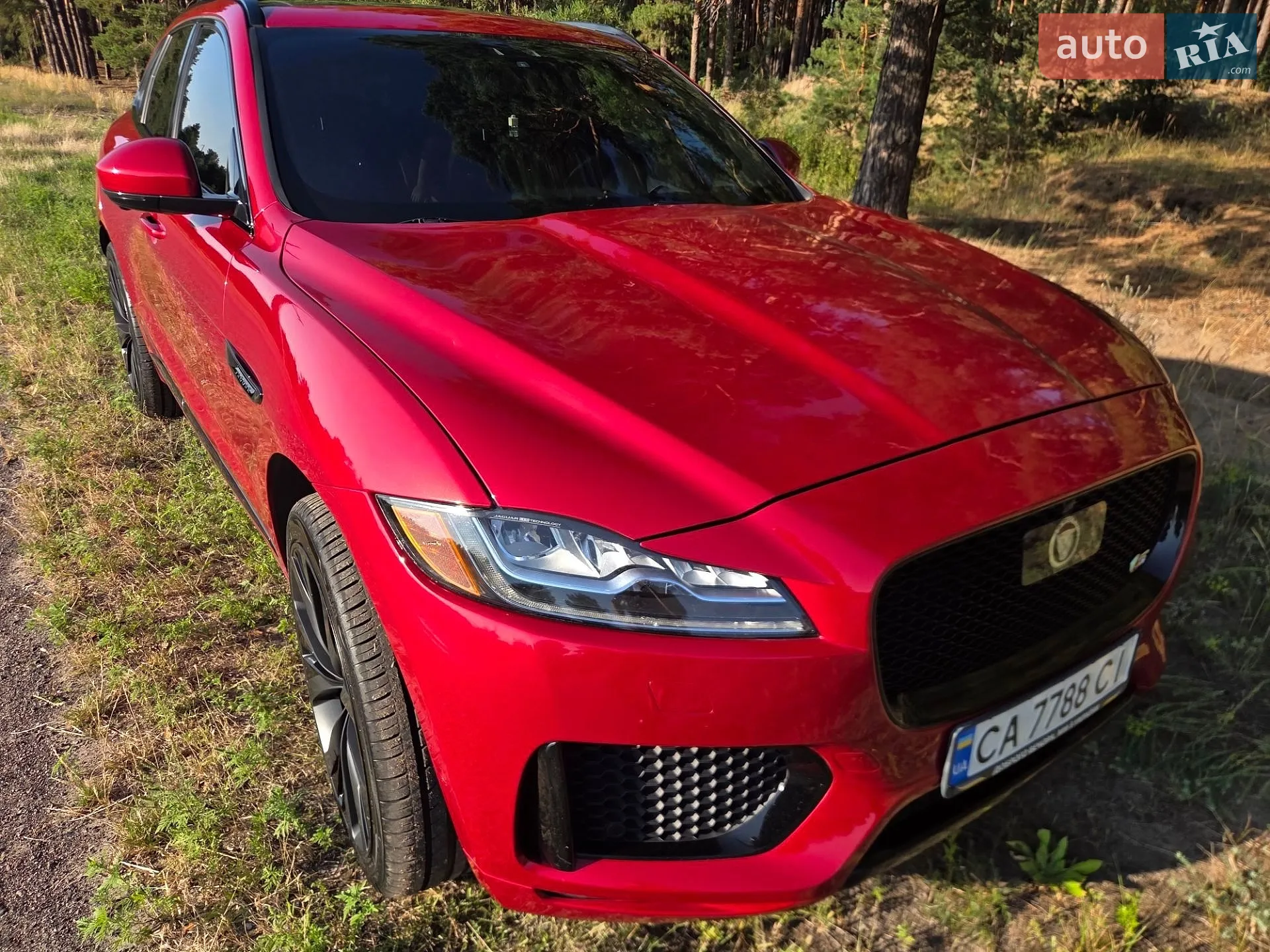 2016 Jaguar F-Pace - мініатюра 2