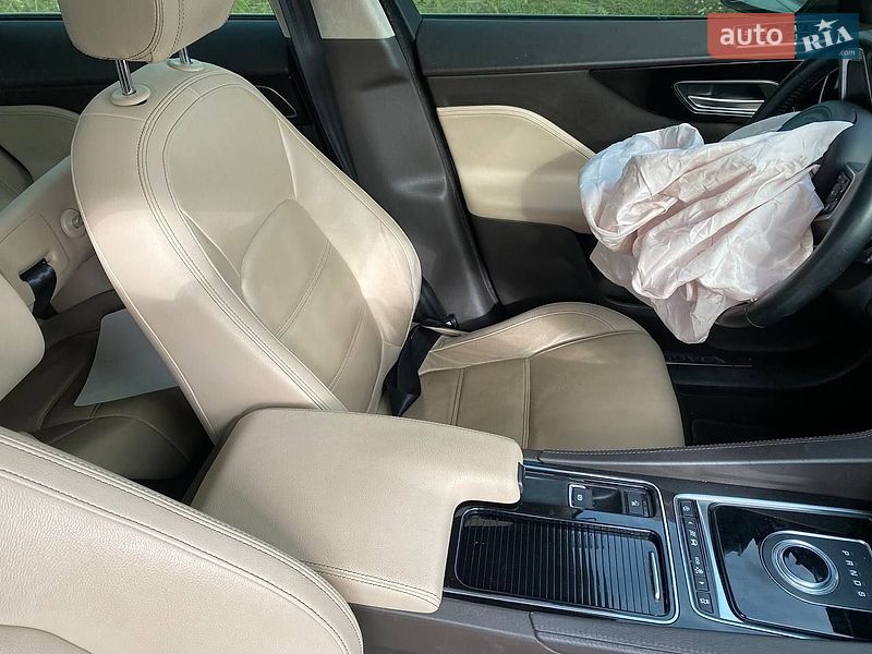 Позашляховик / Кросовер Jaguar F-Pace 2019 в Львові