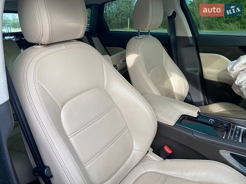 Позашляховик / Кросовер Jaguar F-Pace 2019 в Львові