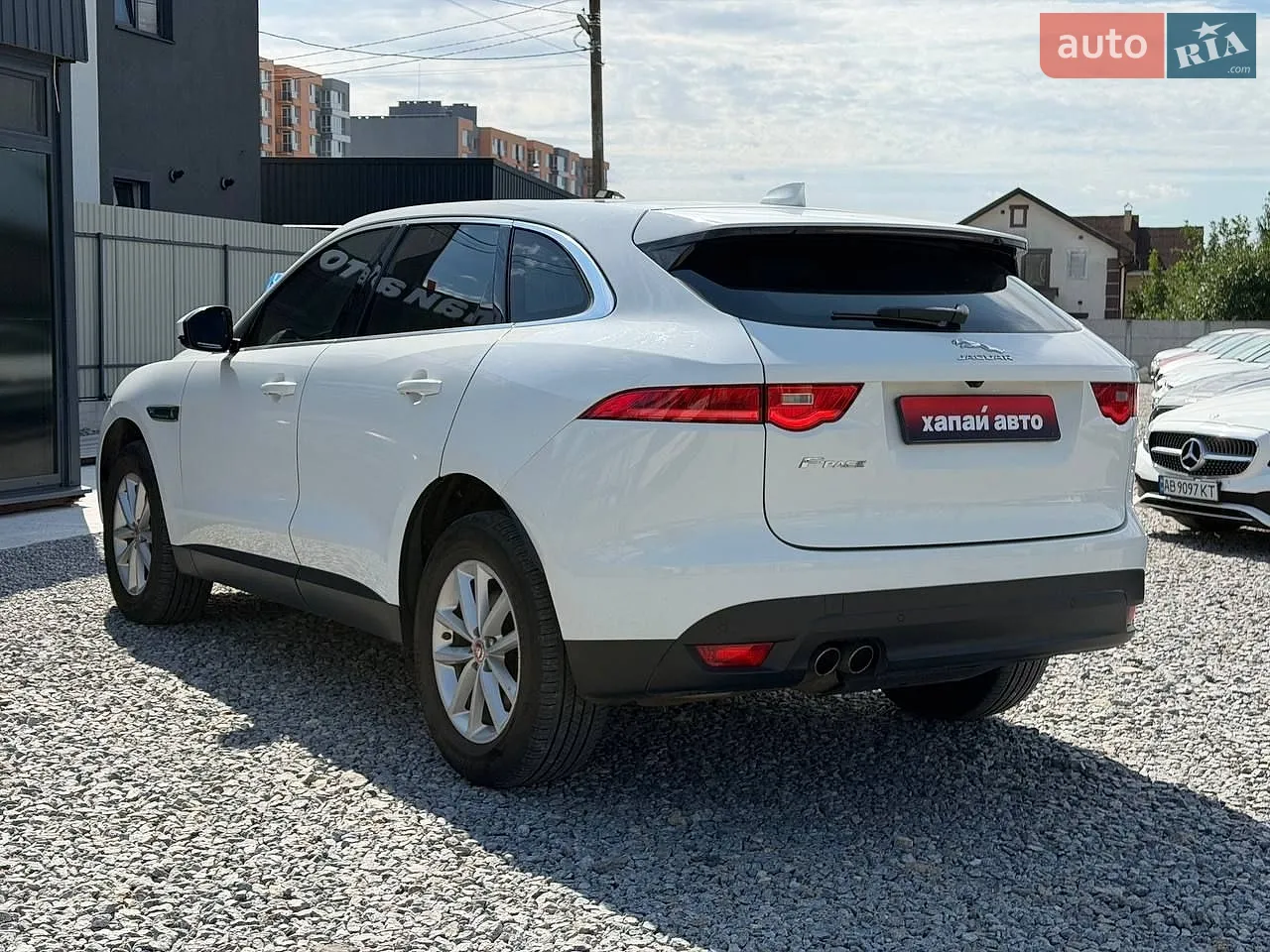 2016 Jaguar F-Pace - мініатюра 7