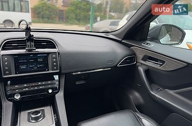 Внедорожник / Кроссовер Jaguar F-Pace 2016 в Бердичеве