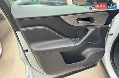 Внедорожник / Кроссовер Jaguar F-Pace 2016 в Бердичеве