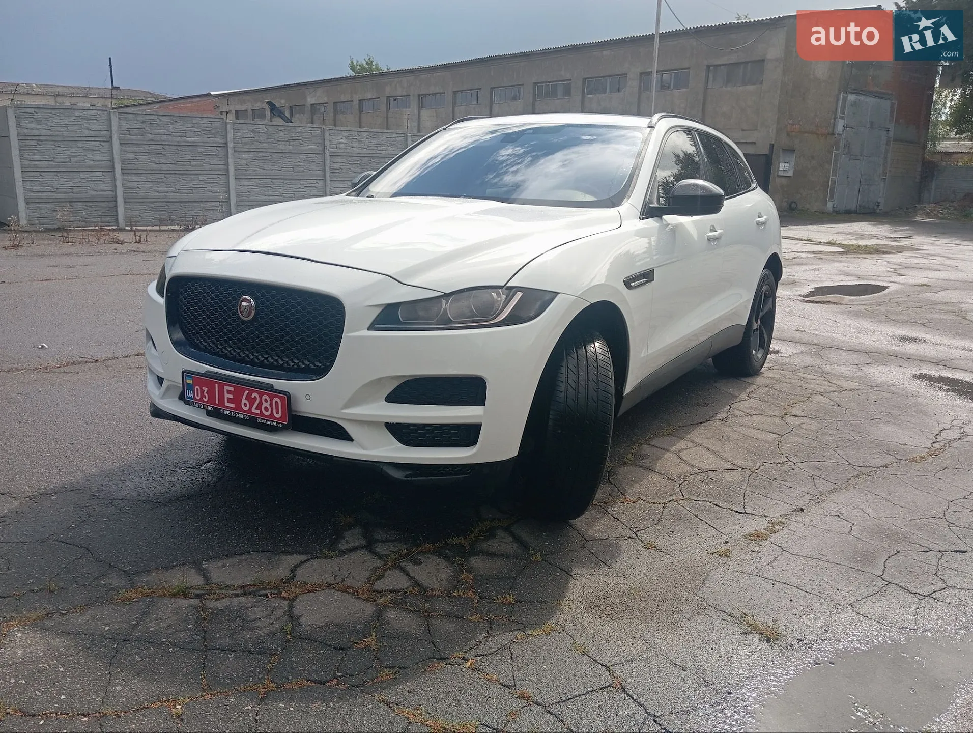 2020 Jaguar F-Pace - фото 1