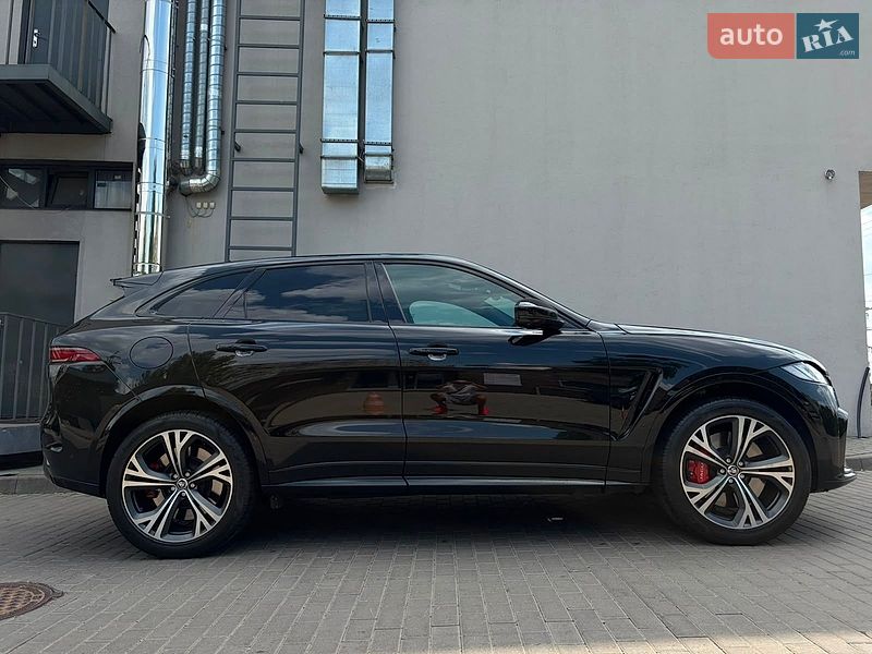 Позашляховик / Кросовер Jaguar F-Pace 2023 в Києві