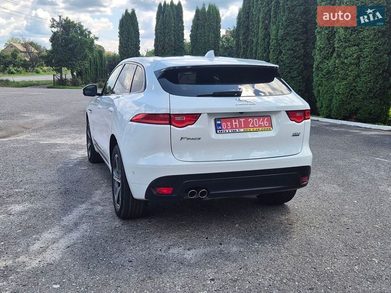 Внедорожник / Кроссовер Jaguar F-Pace 2017 в Дубно