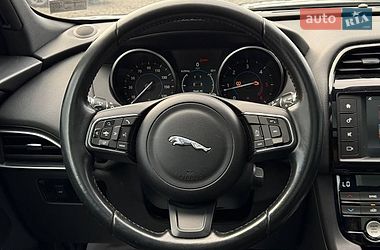 Позашляховик / Кросовер Jaguar F-Pace 2016 в Луцьку