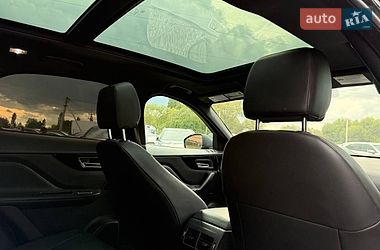 Позашляховик / Кросовер Jaguar F-Pace 2016 в Луцьку