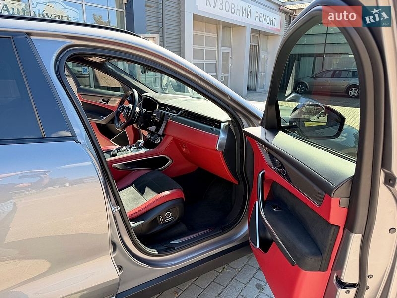 Внедорожник / Кроссовер Jaguar F-Pace 2021 в Чернигове