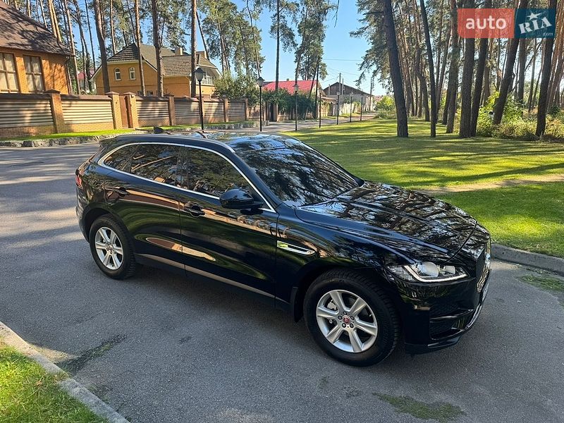 Jaguar F-Pace 2016