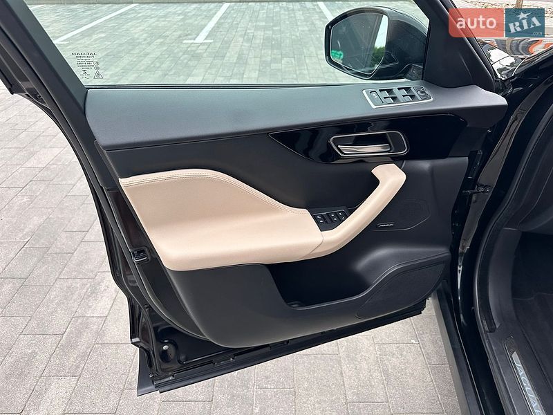 Внедорожник / Кроссовер Jaguar F-Pace 2020 в Луцке