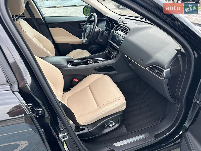 Внедорожник / Кроссовер Jaguar F-Pace 2020 в Луцке