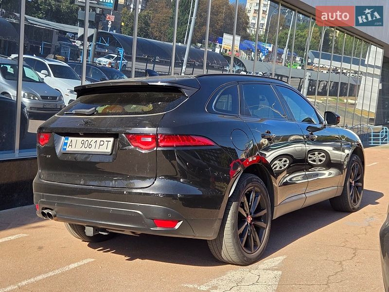 Внедорожник / Кроссовер Jaguar F-Pace 2016 в Киеве