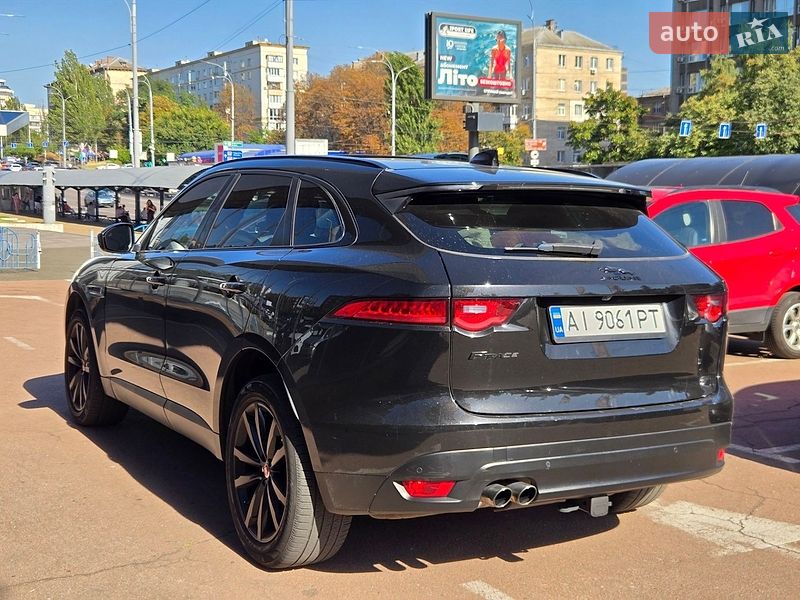 Внедорожник / Кроссовер Jaguar F-Pace 2016 в Киеве