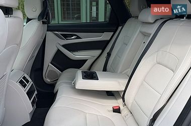 Внедорожник / Кроссовер Jaguar F-Pace 2024 в Ирпене