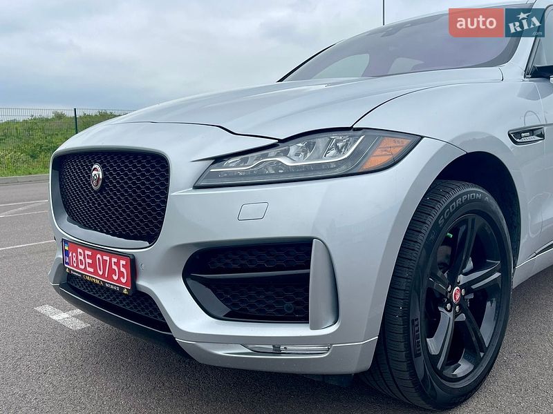 Позашляховик / Кросовер Jaguar F-Pace 2017 в Рівному