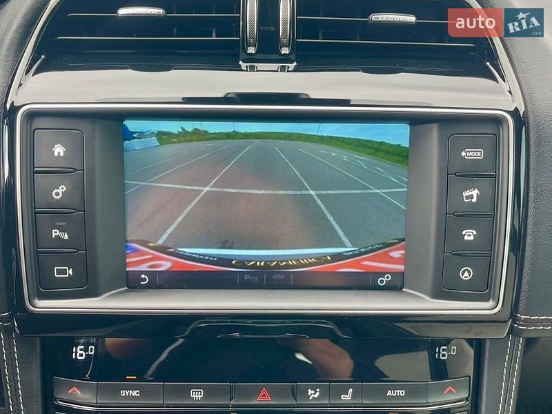 Позашляховик / Кросовер Jaguar F-Pace 2017 в Рівному