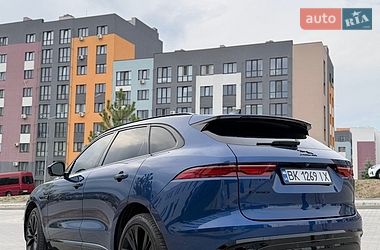 Позашляховик / Кросовер Jaguar F-Pace 2021 в Рівному