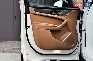 Позашляховик / Кросовер Jaguar F-Pace 2021 в Києві фото 18 Позашляховик / Кросовер Jaguar F-Pace 2021 в Києві