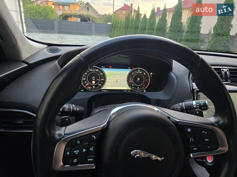 Внедорожник / Кроссовер Jaguar F-Pace 2020 в Ивано-Франковске