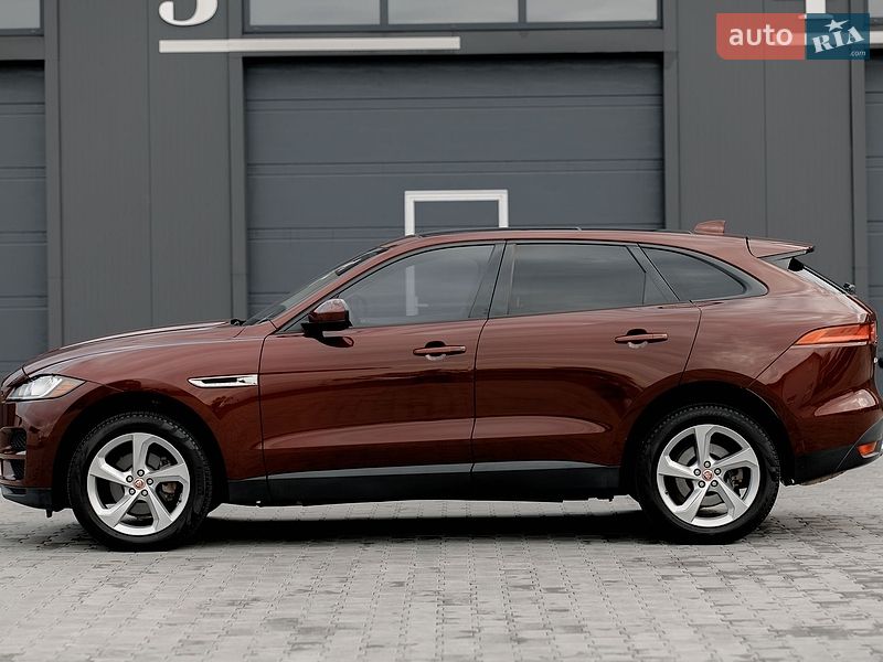 Позашляховик / Кросовер Jaguar F-Pace 2016 в Чернівцях