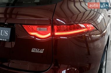 Позашляховик / Кросовер Jaguar F-Pace 2016 в Чернівцях