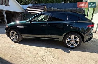 Позашляховик / Кросовер Jaguar F-Pace 2017 в Чернівцях