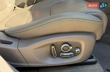 Позашляховик / Кросовер Jaguar F-Pace 2017 в Чернівцях