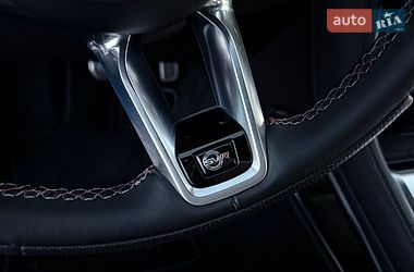 Позашляховик / Кросовер Jaguar F-Pace 2021 в Києві