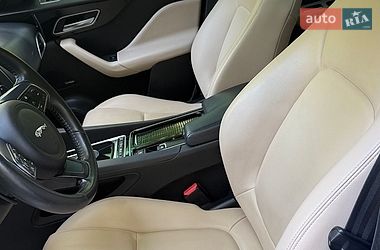 Позашляховик / Кросовер Jaguar F-Pace 2019 в Тернополі