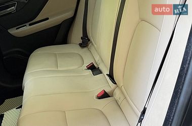 Позашляховик / Кросовер Jaguar F-Pace 2019 в Тернополі
