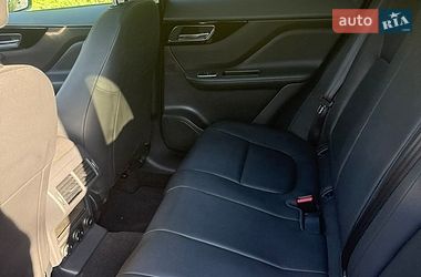 Внедорожник / Кроссовер Jaguar F-Pace 2016 в Киеве фото 22 Внедорожник / Кроссовер Jaguar F-Pace 2016 в Киеве
