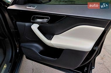 Позашляховик / Кросовер Jaguar F-Pace 2016 в Чернігові