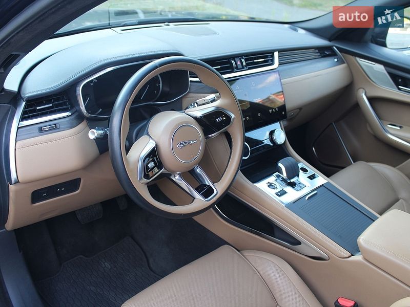 Позашляховик / Кросовер Jaguar F-Pace 2022 в Рівному фото 15 Позашляховик / Кросовер Jaguar F-Pace 2022 в Рівному
